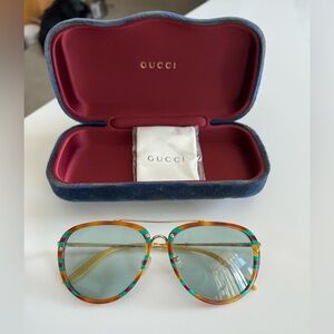 Gucci Unisex Light Tint Sunglasses